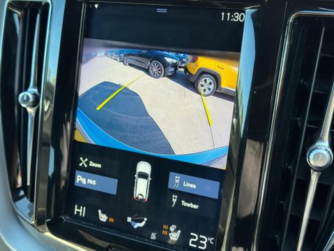 Volvo XC60 2.0 D5 PowerPulse R-Design Auto AWD Euro 6 (s/s) 5dr 15