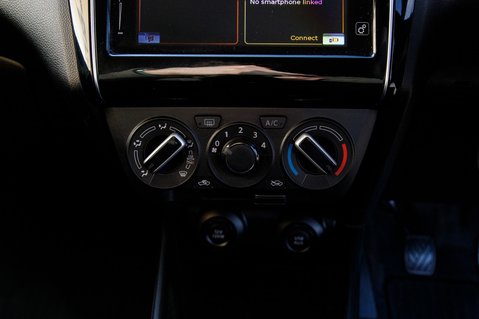 Suzuki Swift SZ-L DUALJET MHEV 30