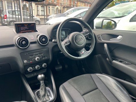 Audi A1 1.4 TFSI S line Sportback S Tronic Euro 5 (s/s) 5dr 22