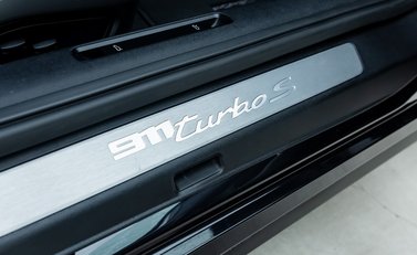 Porsche 911 Turbo S (992) 20