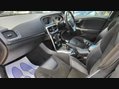 Volvo V40 T2 R-DESIGN NAV PLUS 2
