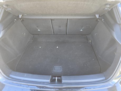 Mercedes-Benz A Class 1.5 A180d SE Hatchback 5dr Diesel 7G-DCT Euro 6 (s/s) (116 ps) 21