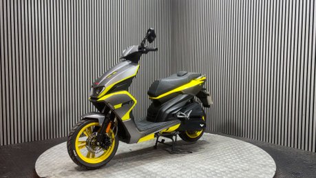 Lexmoto SRT 2023 EASY PROJECT SCOOTER ONLY 17K RUNS WELL 125CC BIKE 6