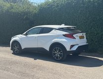 Toyota C-HR 1.8 VVT-h Excel SUV 5dr Petrol Hybrid CVT Euro 6 (s/s) (122 ps) 7