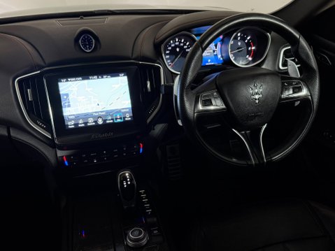 Maserati Ghibli DV6 12