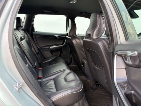 Volvo XC60 2.4 XC60 R-Design Luxury Nav D5 AWD Auto 4WD 5dr 20