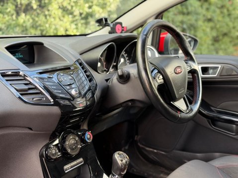 Ford Fiesta 1.0T EcoBoost Zetec S Euro 6 (s/s) 3dr 9