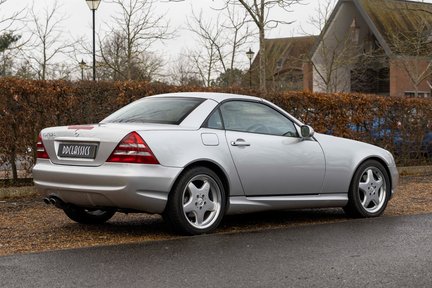 Mercedes-Benz SLK 320 8