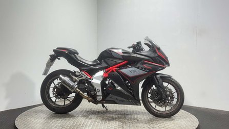 Lexmoto LXR 2020 21K RUNNING PROJECT SPORTS BIKE 125CC LEARNER