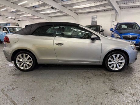 Volkswagen Golf 1.6 TDI BlueMotion Tech SE Cabriolet Euro 5 (s/s) 2dr 12