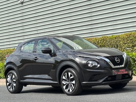 Nissan Juke DIG-T ACENTA DCT