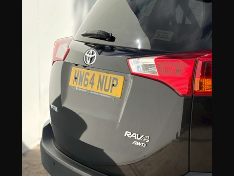 Toyota Rav4 2.2 RAV4 Invincible D-4D 4WD 5dr 38
