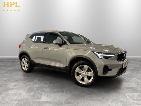 Volvo XC40 2.0 B3 MHEV Core SUV 5dr Petrol Hybrid DCT Auto Euro 6 (s/s) (163 ps)