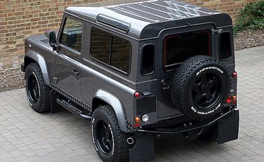 Land Rover Defender 90 XS T40 14