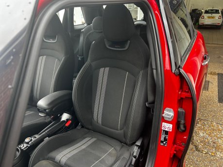 Mini Hatch 2.0 Cooper S Sport Steptronic Euro 6 (s/s) 5dr 12