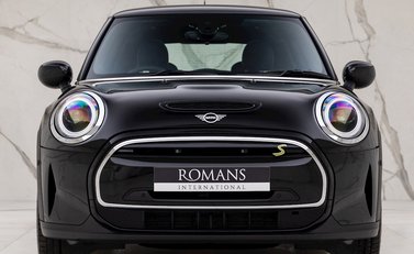 Mini Hatch Electric Level 3 4