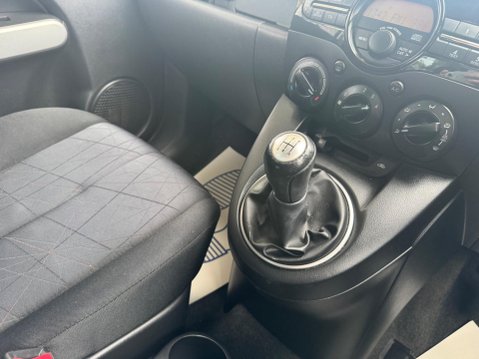 Mazda 2 1.3 Tamura Euro 5 5dr 23