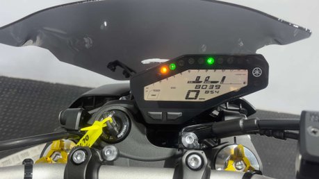 Yamaha MT-09 ABS 2020 ONLY 8K 2 OWNER AKRAPOVIC QUICKSHIFTER FSH 900CC NAKED 26