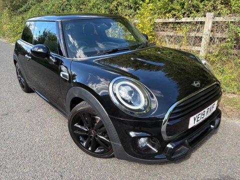Mini Hatch COOPER SPORT 1