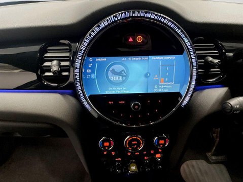 Mini Hatch Cooper SE 32.6kWh Level 2 Hatchback 3dr Electric Auto (184 ps) Start Stop 18