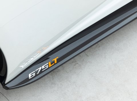 McLaren 675LT 25