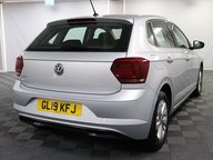 Volkswagen Polo SE TSI 11
