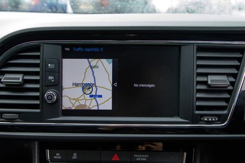SEAT Leon TSI FR TECHNOLOGY 25