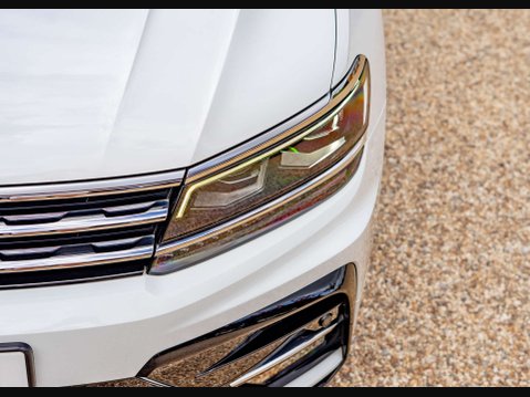Volkswagen Tiguan 1.5 Tiguan R-Line TSi Evo Semi-Auto 5dr 44