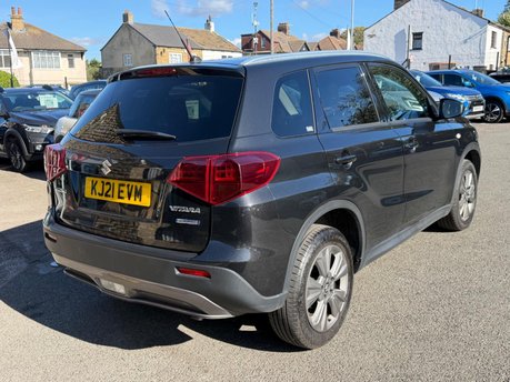 Suzuki Vitara SZ-T BOOSTERJET MHEV 6