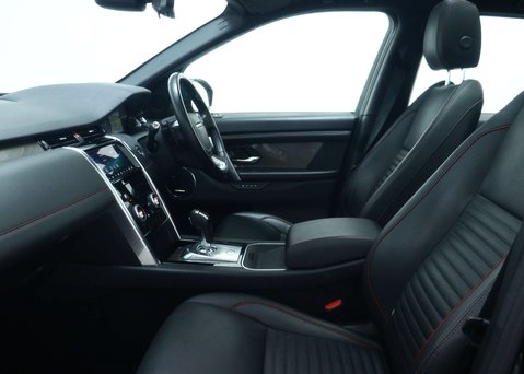 Land Rover Discovery Sport 2.0 Discovery Sport R-Dynamic HSE D Auto 4WD 5dr 50