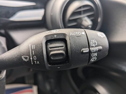 Mini Hatch John Cooper Works 25