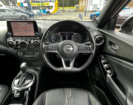 Nissan Juke 1.6 Juke Premiere Edition HEV CVT 5dr 19