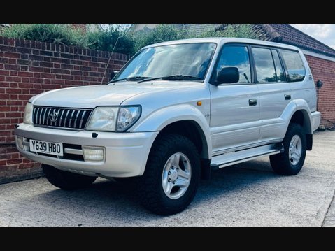 Toyota Land Cruiser Colorado 3.0 D-4D GX SUV 5dr Diesel Automatic (8 Seat) (279 g/km, 161 bhp) 12