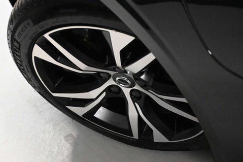 Volvo V60 2.0 V60 R-Design T6 Recharge AWD Auto 4WD 5dr 17
