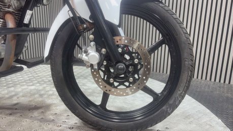Yamaha YBR 125 2014 ONLY 2K SPARES OR REPAIR 125CC PROJECT BIKE 30