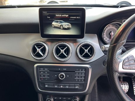 Mercedes-Benz GLA 2.1 GLA220d AMG Line 7G-DCT 4MATIC Euro 6 (s/s) 5dr 17