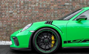 Porsche 911 GT3 RS (991.2) 29