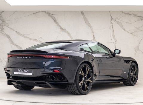 Aston Martin DBS Superleggera 7