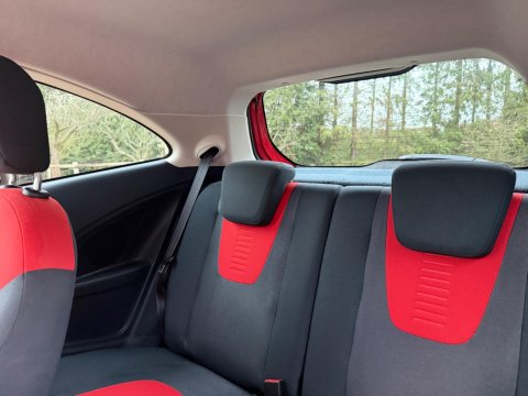 Ford Ka 1.2 Zetec Euro 6 (s/s) 3dr 17