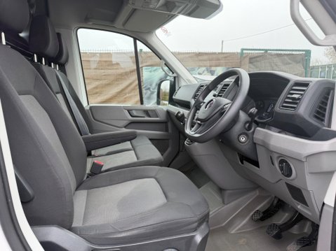 Volkswagen Crafter 2.0 TDI CR35 Trendline Panel Van 5dr Diesel Manual FWD MWB Euro 6 (s/s) (14 9