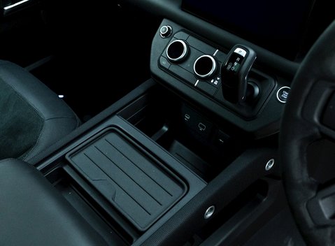 Land Rover Defender 110 V8 20