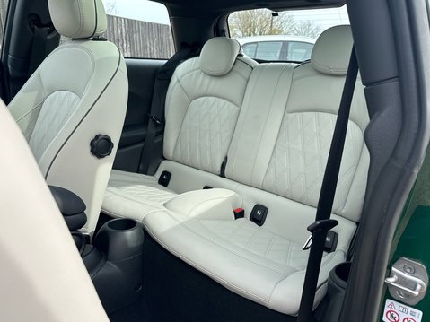 Mini Hatch COOPER EXCLUSIVE 9