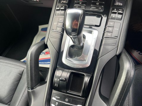 Porsche Cayenne 3.0 TD V6 Tiptronic 4WD Euro 5 (s/s) 5dr 27