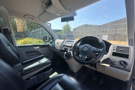 Volkswagen Transporter 2.0 TDI T30 Startline Kombi 4dr Diesel Manual L1 H1 (198 g/km, 138.08 bhp) 11