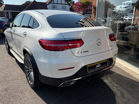 Mercedes-Benz GLC GLC 250 4MATIC AMG LINE PREMIUM 11