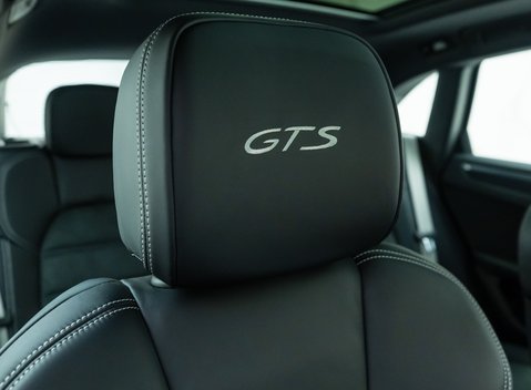 Porsche Macan GTS 13