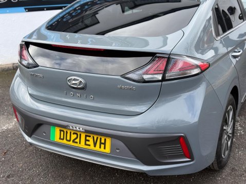 Hyundai IONIQ 38.3kWh Premium SE Auto 5dr 33