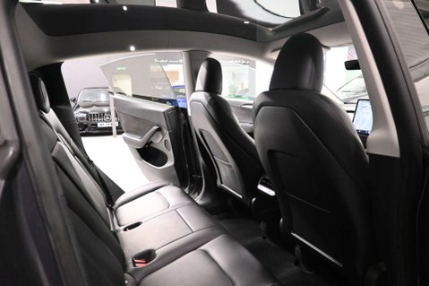 Tesla Model Y Model Y Long Range AWD 4WD 5dr 13