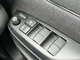 Toyota Yaris Cross 1.5 Yaris Cross GR Sport HEV Auto 5dr 56