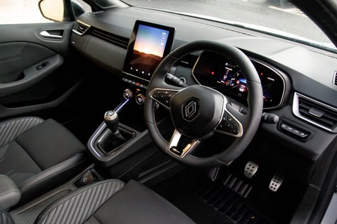 Renault Clio ESPRIT ALPINE TCE 4